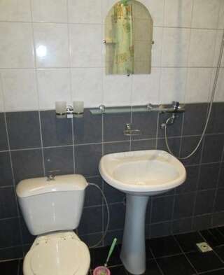 Гостиница Гостевой дом Уютное Сочи Номер "Стандарт"-6